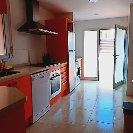 Chalet Amplio Con Jardin Y Zona Barbacoa. Reus Exterior photo